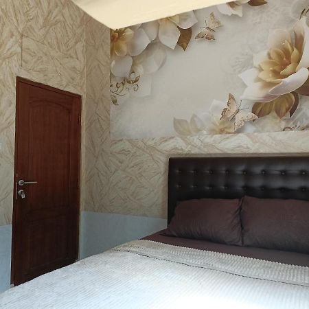 Unique Homestay 443 Jogjakarta Buitenkant foto
