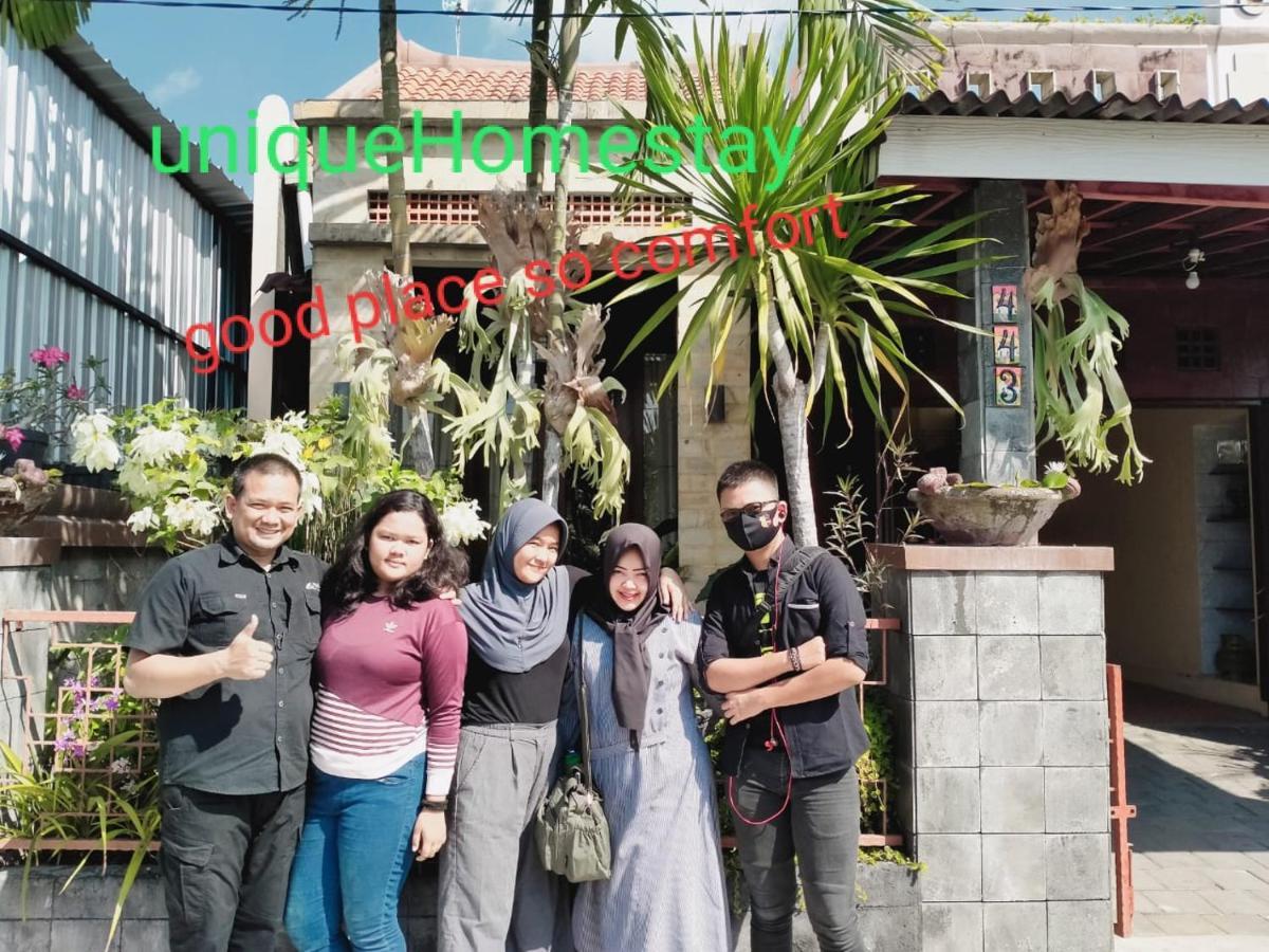 Unique Homestay 443 Jogjakarta Buitenkant foto